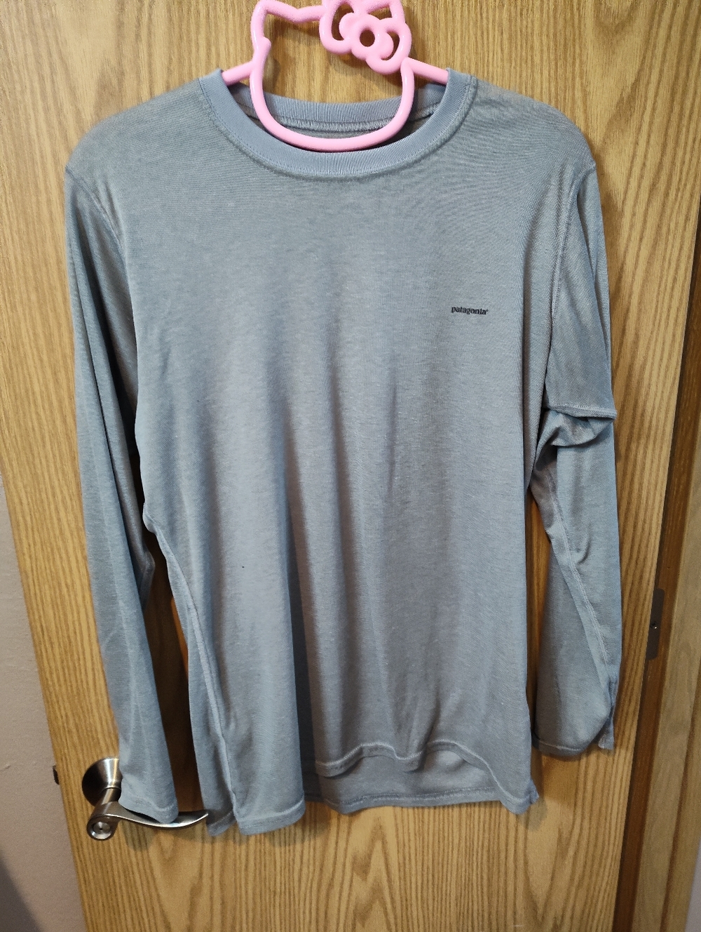 Patagonia Men’s Long-Sleeve Crew — Light Gray
